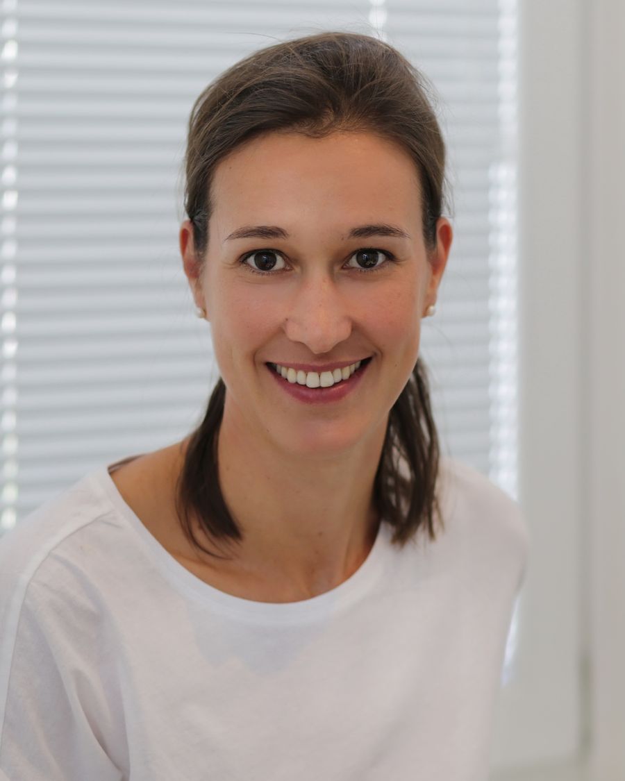 Porträt Dr. Anna Gösling